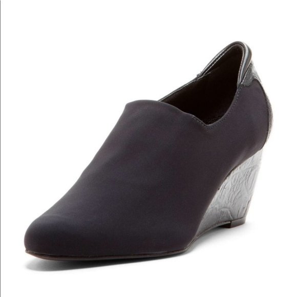 Donald J. Pliner Ferny Demi Wedge shoe 10 - Picture 1 of 11